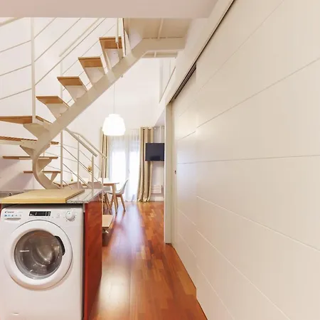 Bravissimo Placa Catalunya 2-2, Duplex