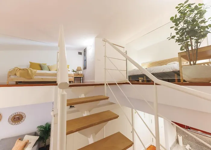 Bravissimo Placa Catalunya 2-2, Duplex