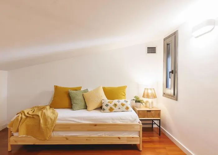 Bravissimo Plaça Catalunya 2-2, Duplex Apartamento