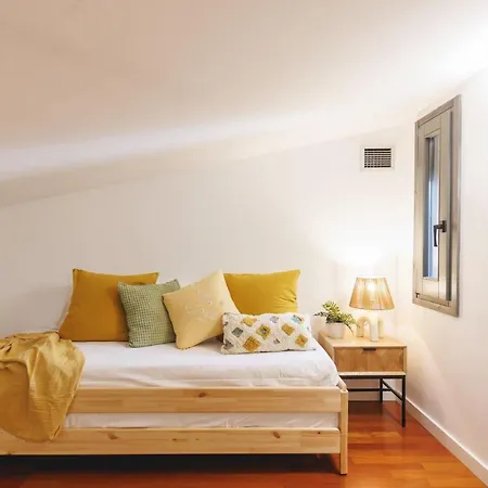 Bravissimo Plaça Catalunya 2-2, Duplex Appartement